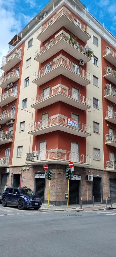 דירות בארי Casa Dante Center מראה חיצוני תמונה